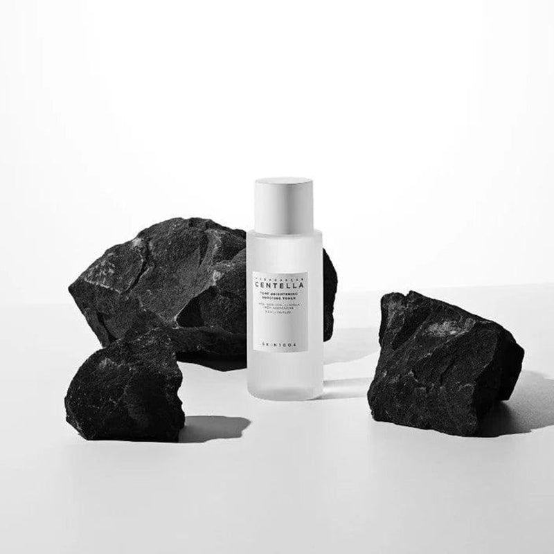 Madagascar Centella Tone Brightening Boosting Toner