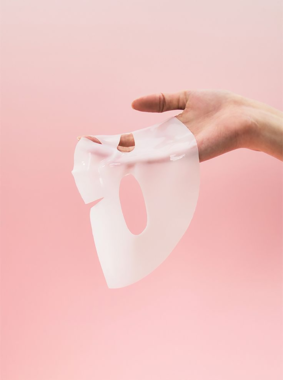 Masques hydrogel, masques en tissu et masques en plusieurs étapes : quelles différences ?