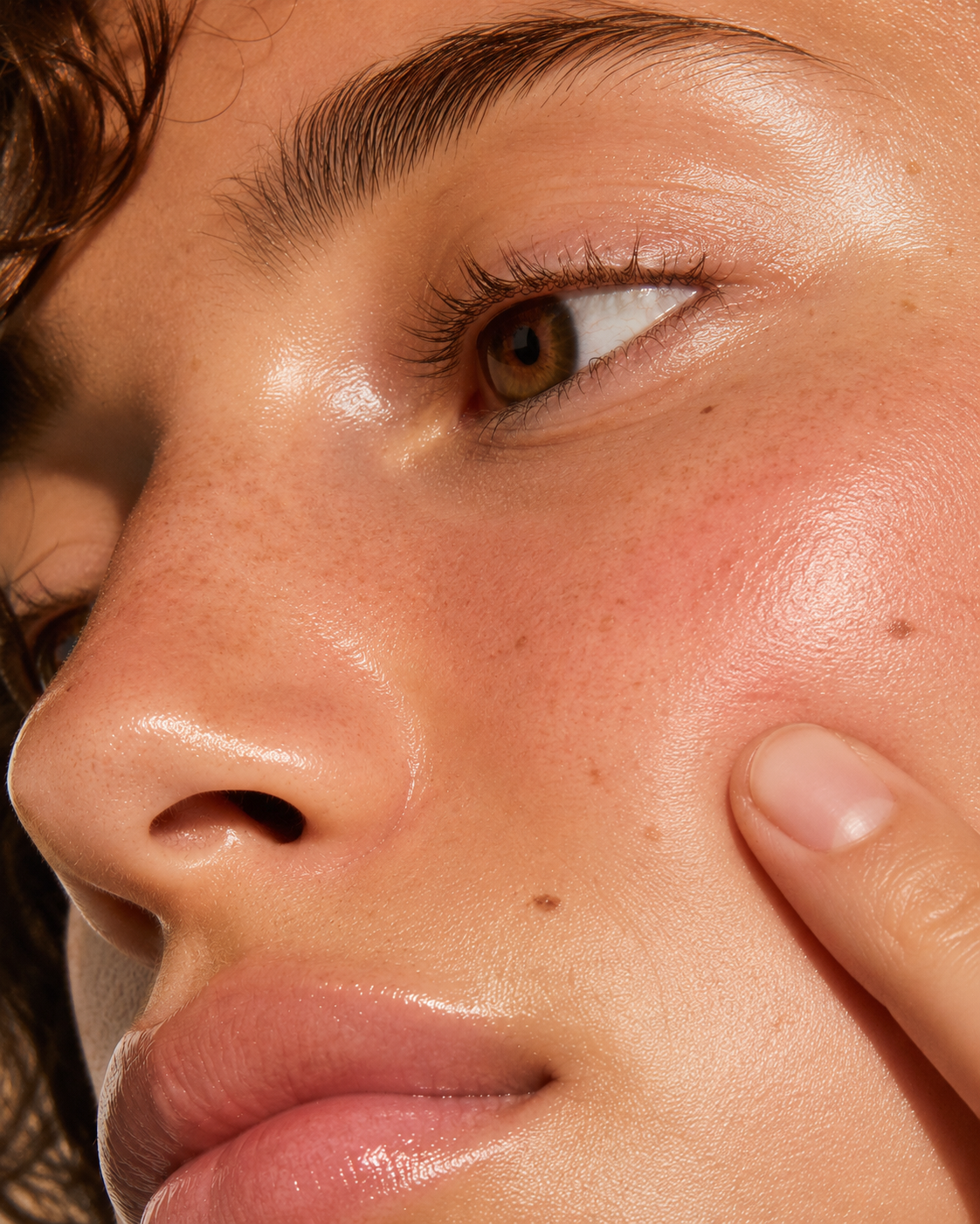 Routine peau sensible avec rougeurs : quels produits choisir ?